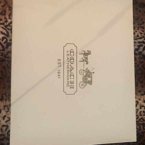 COACH BLACK PATENT LEATHER BOOT, Size 10 Excellent Condition. - Picture 10 of 10